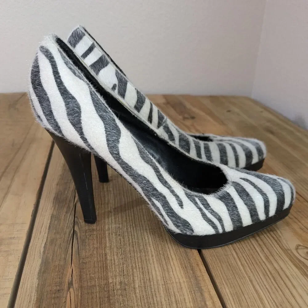 Wild Diva Heels Women's size 8.5 Zebra print with Faux Horse Hair